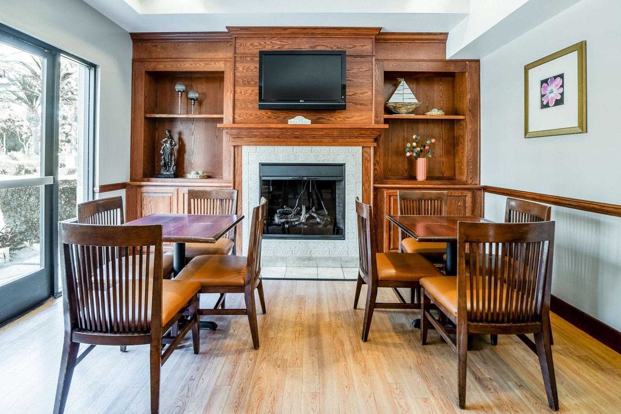 Country Inn & Suites By Radisson, Ontario At Ontario Mills, Ca Εξωτερικό φωτογραφία