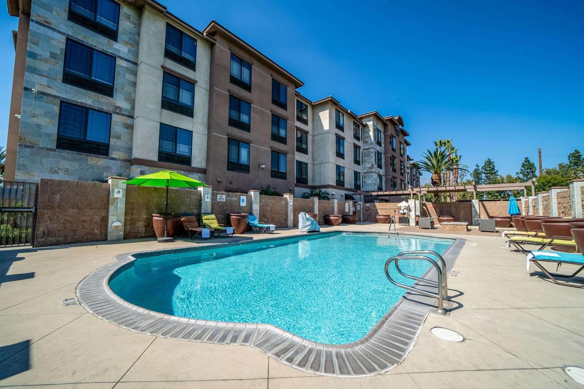Country Inn & Suites By Radisson, Ontario At Ontario Mills, Ca Εξωτερικό φωτογραφία