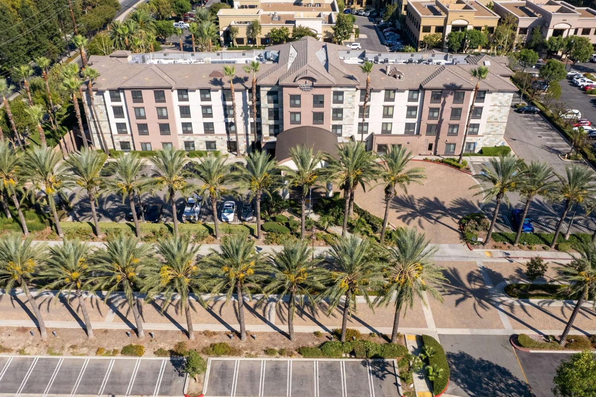 Country Inn & Suites By Radisson, Ontario At Ontario Mills, Ca Εξωτερικό φωτογραφία